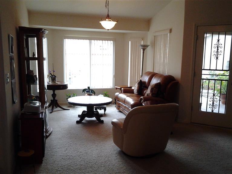 323 East Huntsman Avenue Reedley, CA 93654 - Photo 7 of 46 Gallery Image 7