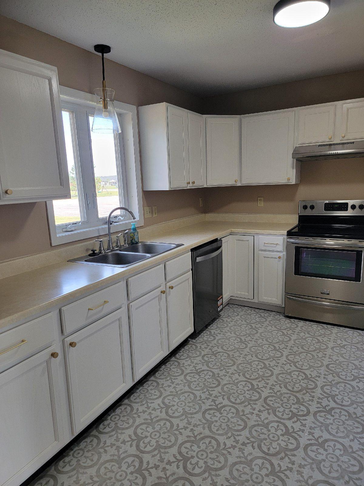 815 6th Avenue Northeast Perham, MN 56573 - Photo 7 of 19