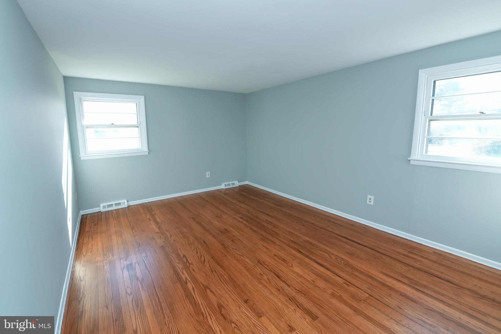 201 Surrey Road Southampton, PA 18966 - Photo 14 of 26 Second Bedroom