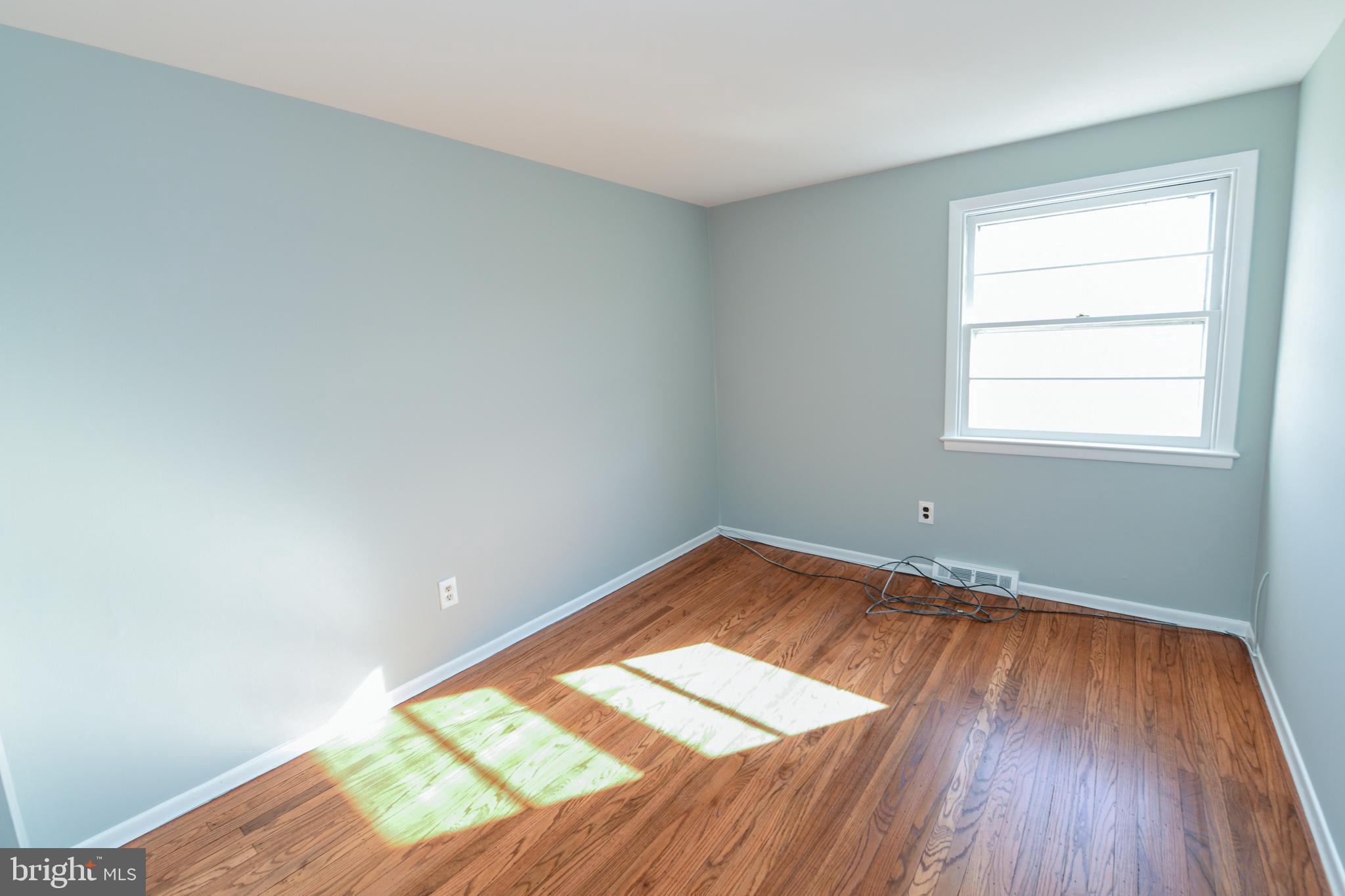 201 Surrey Road Southampton, PA 18966 - Photo 16 of 26 Third Bedroom