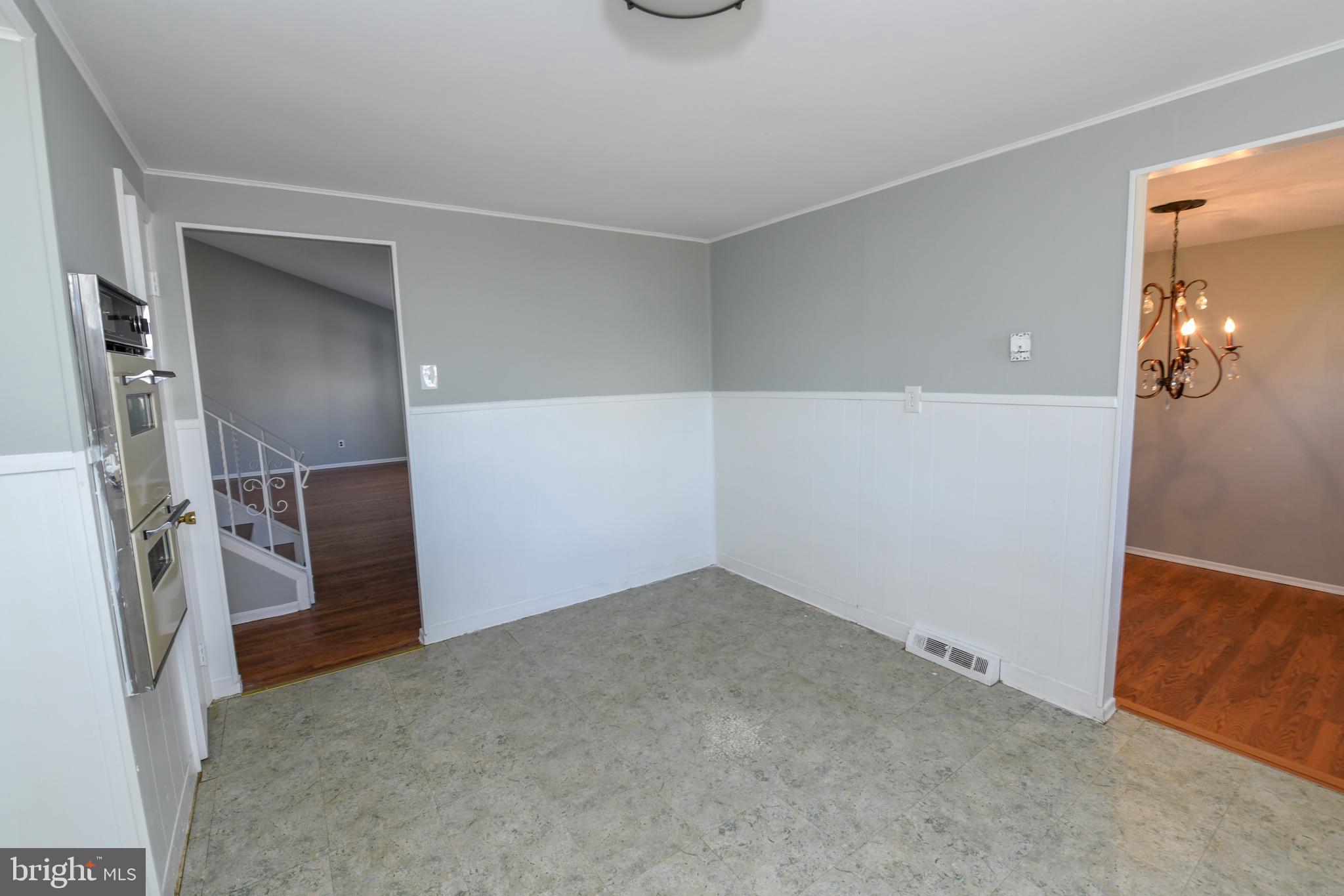 201 Surrey Road Southampton, PA 18966 - Photo 7 of 26 Gallery Image 7