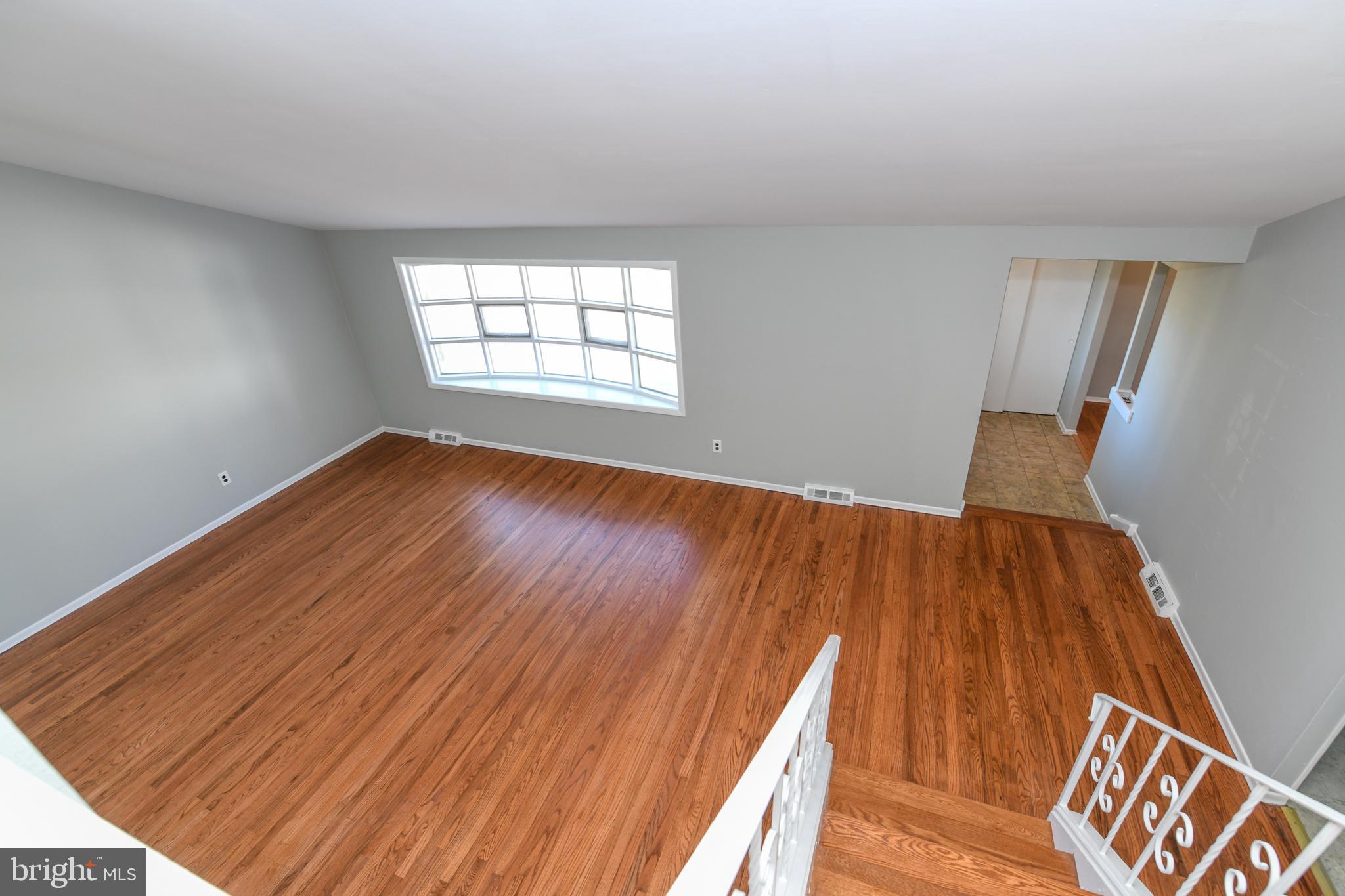 201 Surrey Road Southampton, PA 18966 - Photo 10 of 26 Gallery Image 10
