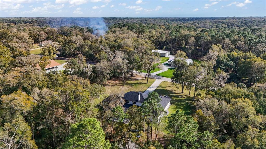 1933 South Farm Road DeLand, FL 32720 - Photo 4 of 41