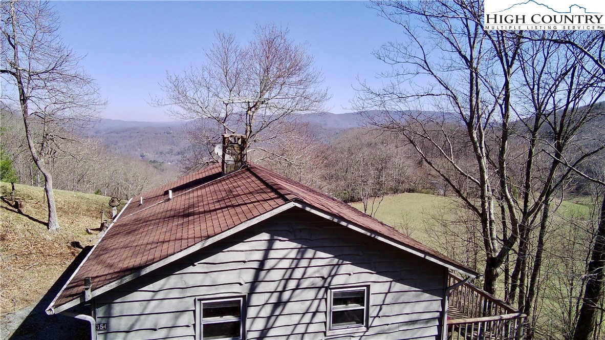 354 Joe Townsend Road Banner Elk, NC 28604 - Photo 2 of 18 Gallery Image 2