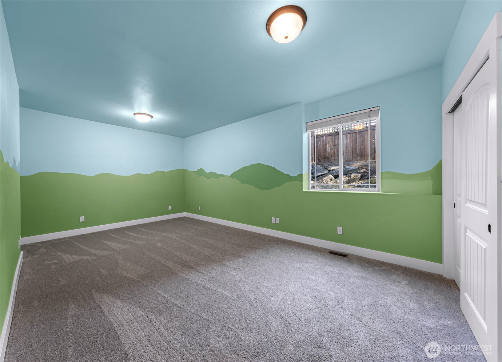 1235 Geneva Hills Road Bellingham, WA 98229 - Photo 25 of 40
