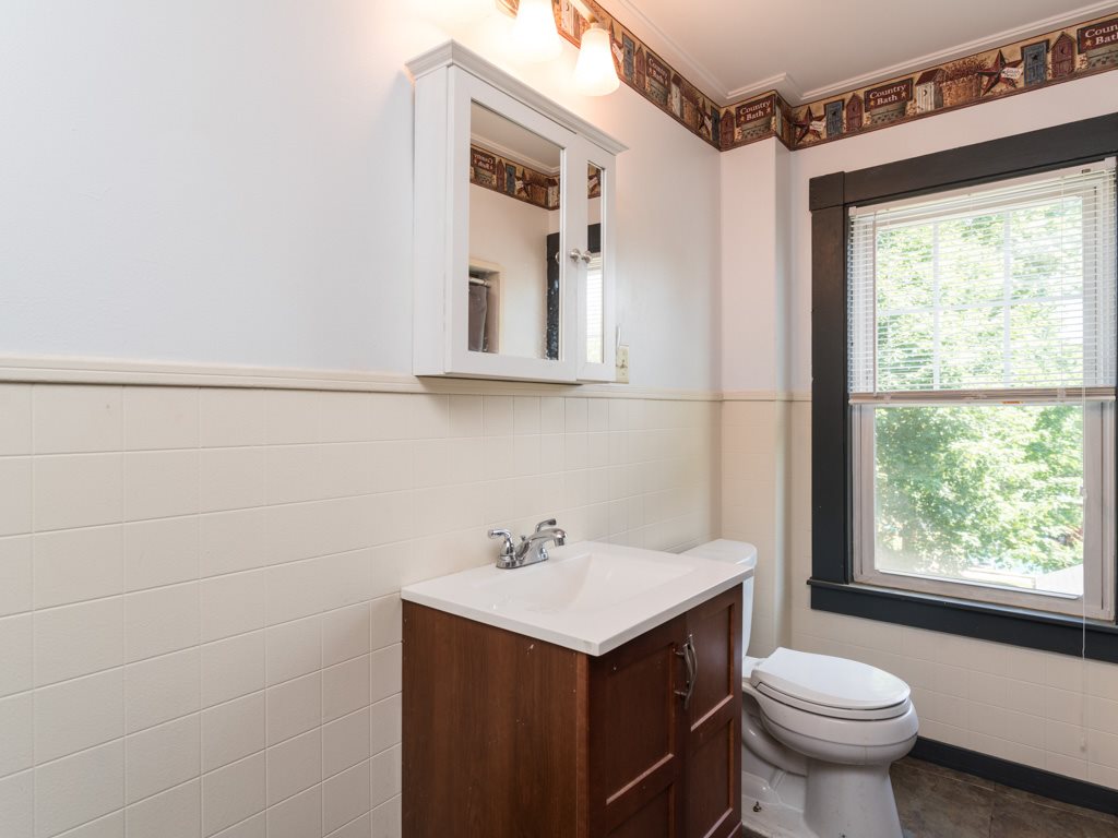 32 Magic Avenue Rochester, NH 03868 - Photo 15 of 23