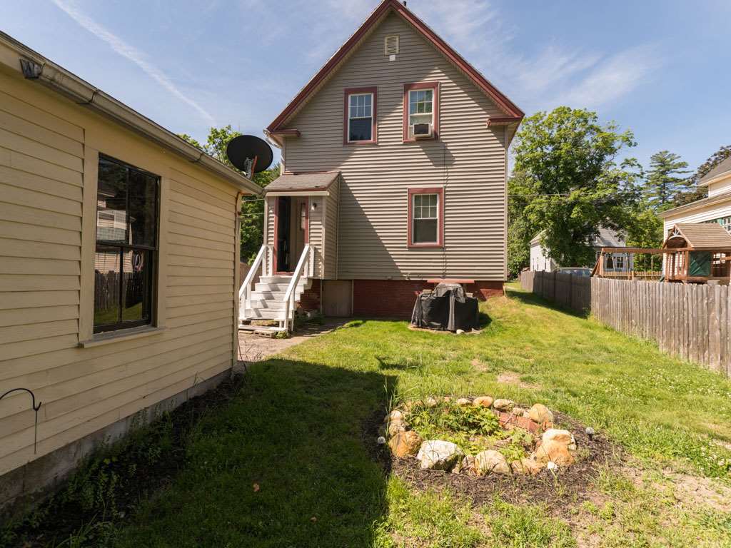 32 Magic Avenue Rochester, NH 03868 - Photo 22 of 23