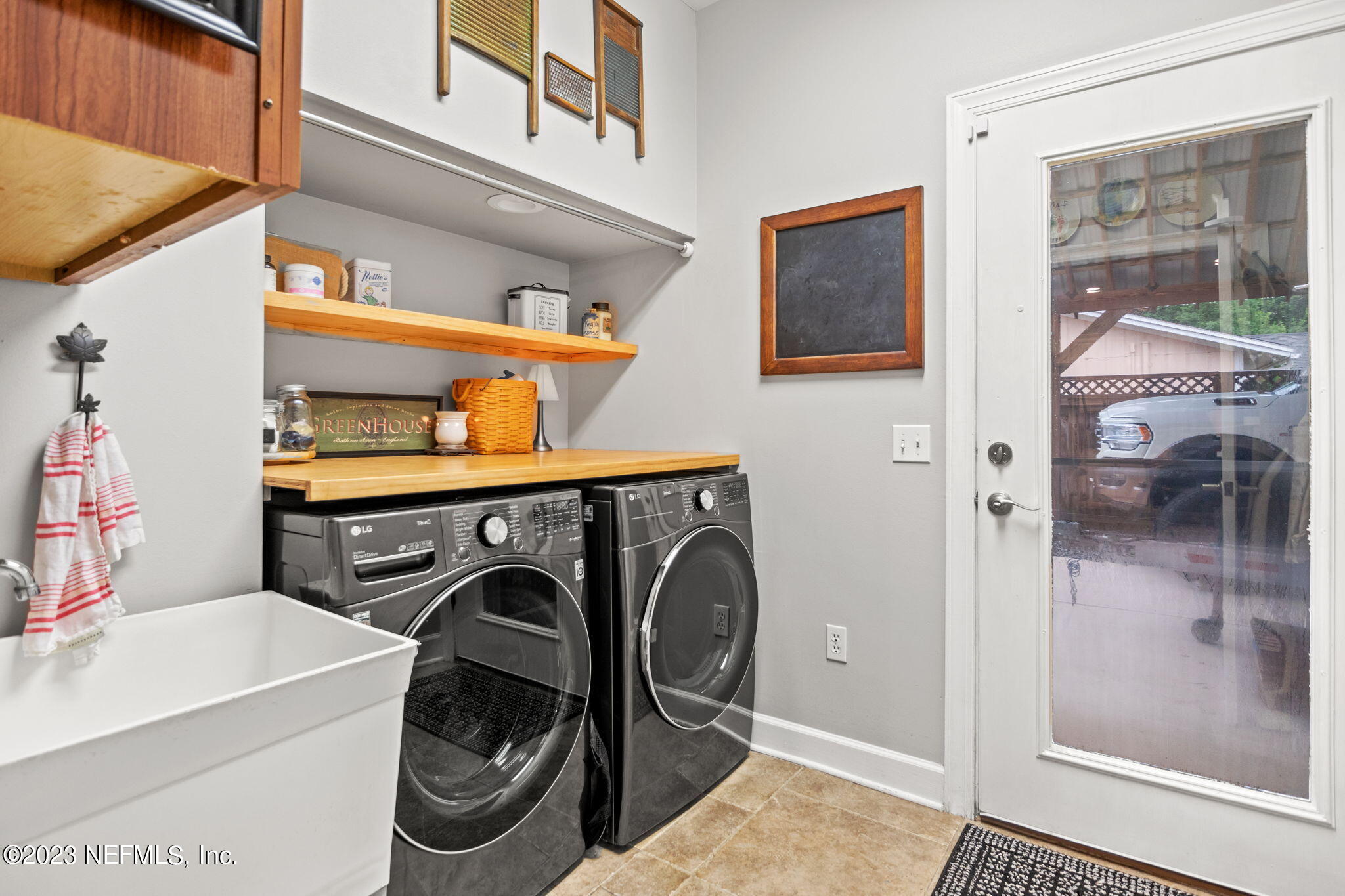 3598 Westover Road Fleming Island, FL 32003 - Photo 27 of 36 Laundry
