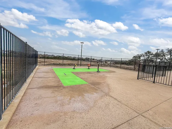 $3,000 | 1847 Weinnacht, New Braunfels, TX 78132