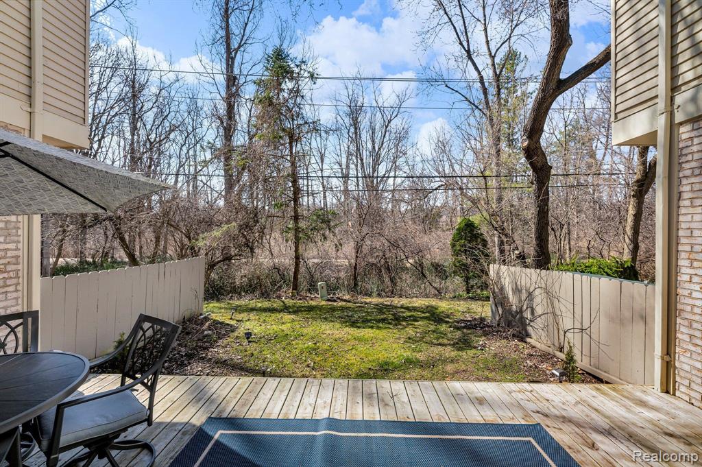 1167 Pine Ridge Court Rochester Hills, MI 48306 - Photo 25 of 33