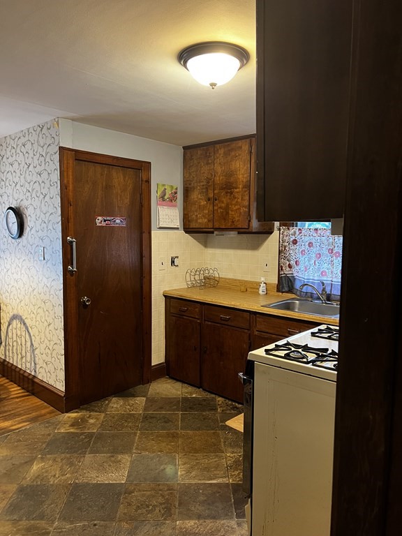 54 Birchcroft Road Boston, MA 02136 - Photo 10 of 19 Gallery Image 10