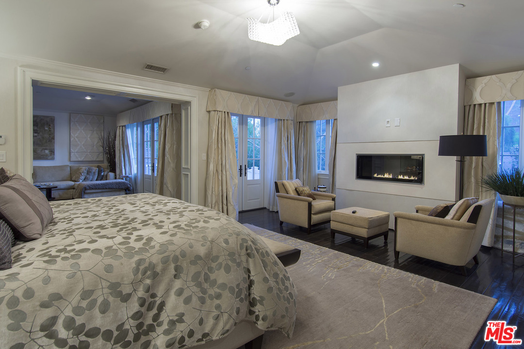 23808 Long Valley Road Hidden Hills, CA 91302 - Photo 14 of 21 Gallery Image 14