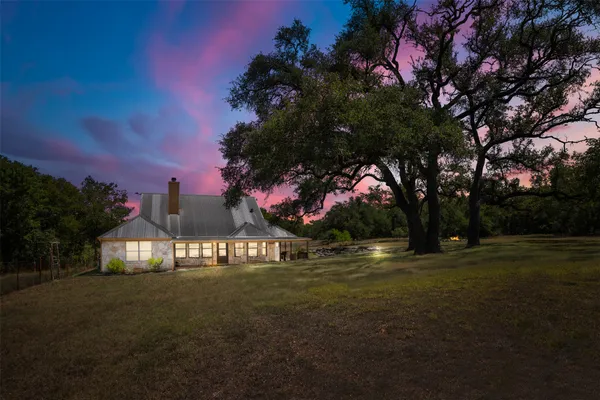 $899,000 | 10621 Farm To Market Road 150 West, Driftwood, TX 78619