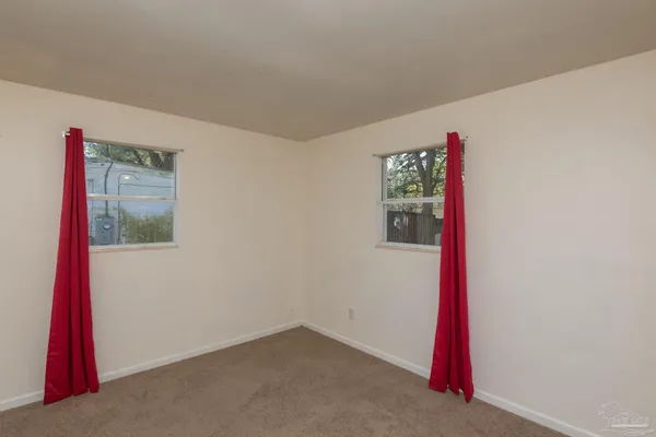 a very nice looking room with a bench