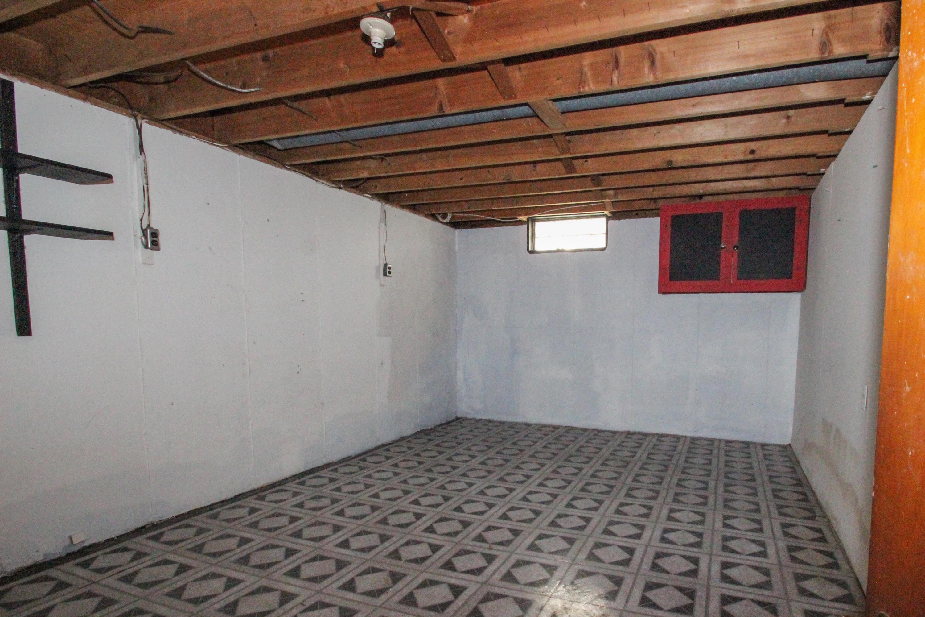 4835 Manitoba Road Columbus, OH 43229 - Photo 26 of 29 Gallery Image 26
