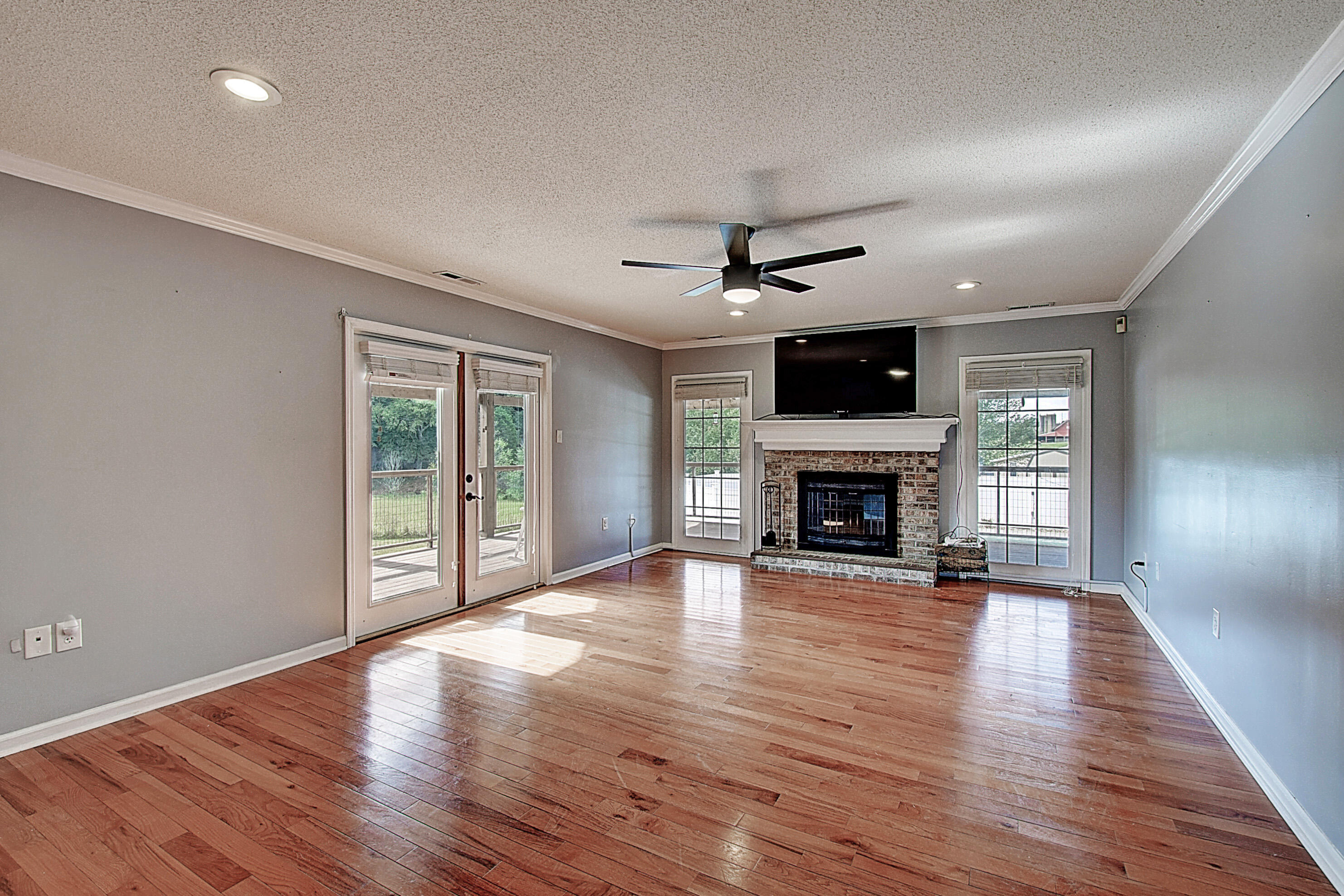 131 Saylor Road Gray, TN 37615 - Photo 11 of 48 DSC_0127And8more