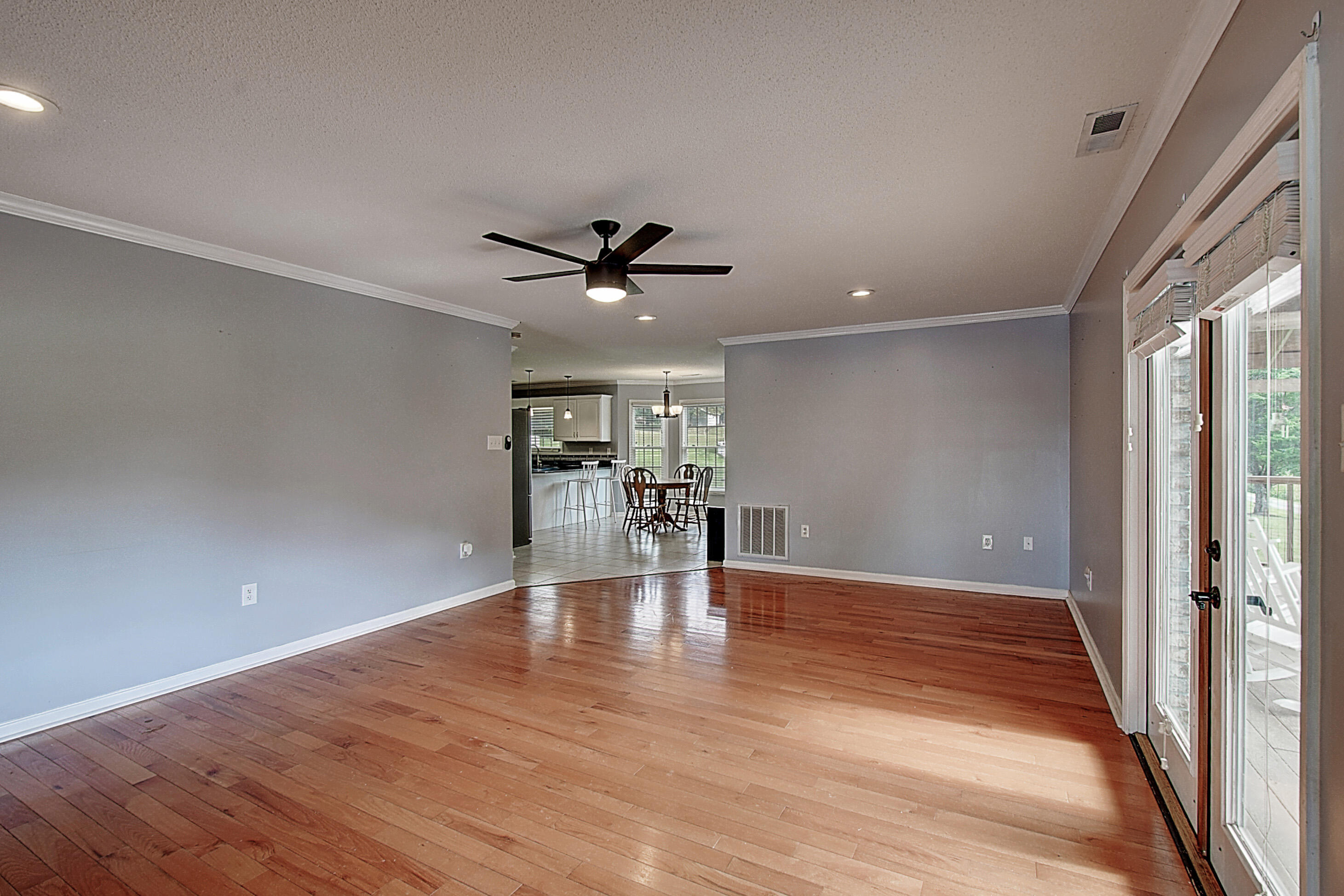 131 Saylor Road Gray, TN 37615 - Photo 13 of 48 DSC_0163And8more