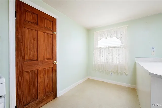 $199,999 | 123 Roosevelt Drive, Utica, NY 13502