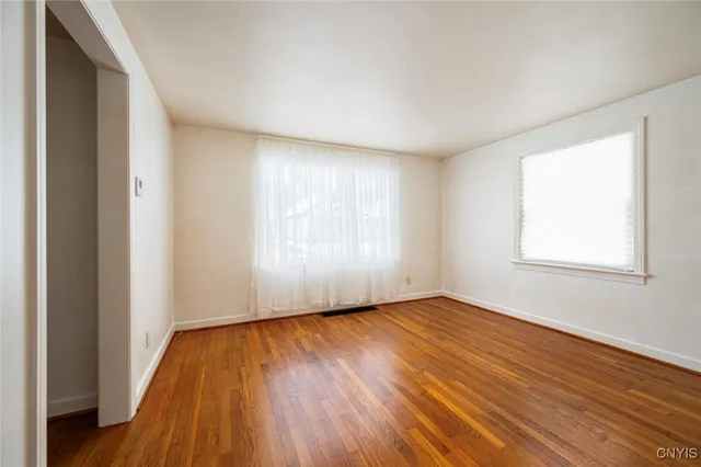 $199,999 | 123 Roosevelt Drive, Utica, NY 13502