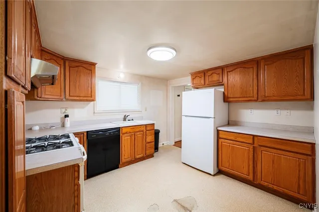 $199,999 | 123 Roosevelt Drive, Utica, NY 13502