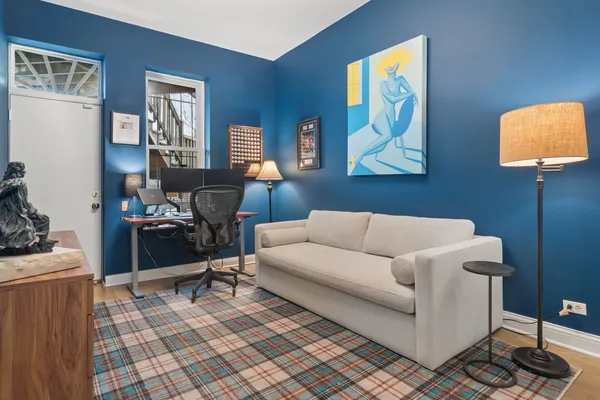 $4,500 | 1667 North Bissell Street, Unit 2, Chicago, IL 60614