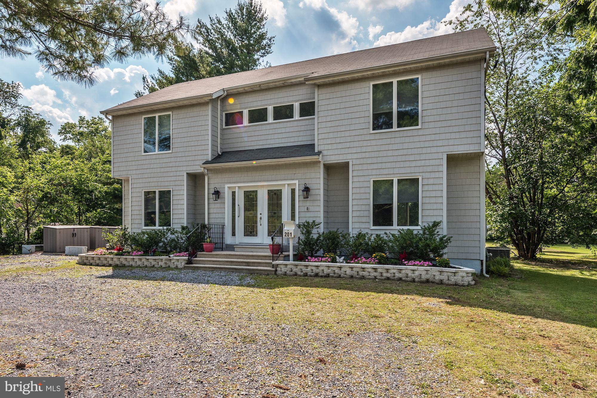 201 Pine Street Moorestown, NJ 08057 - Photo 2 of 26