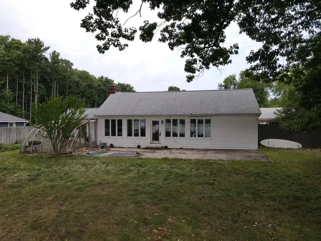 $799,900 | 7544 Old Channel Trail, Montague, MI 49437