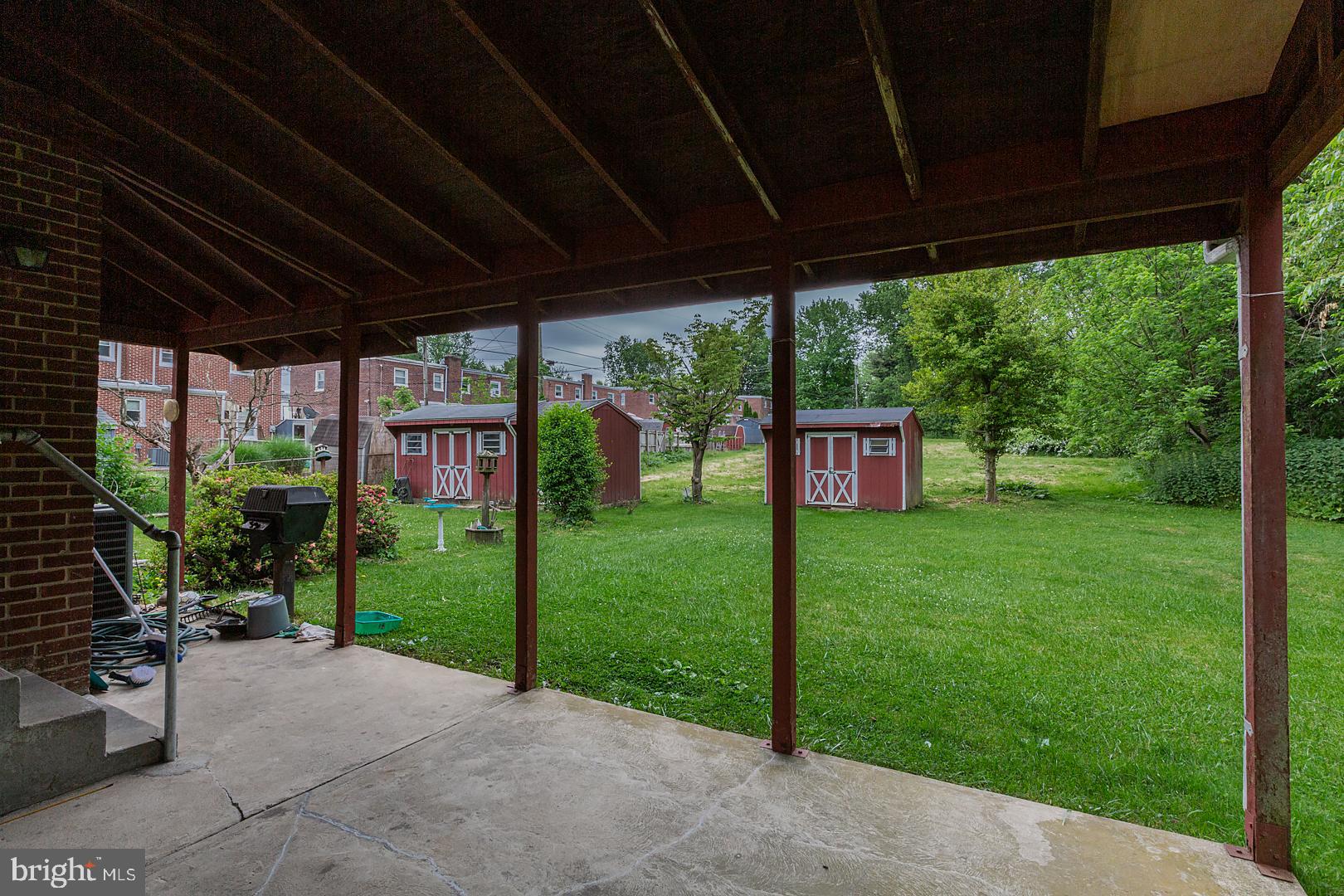 246 Charles Road Lancaster, PA 17603 - Photo 5 of 38 Gallery Image 5