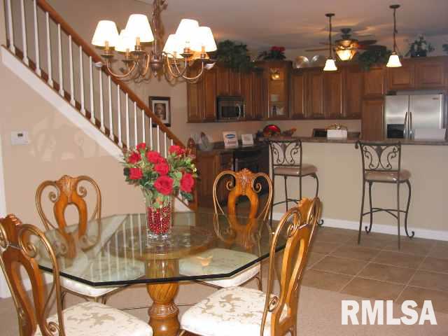 110 9th Street Hampton, IL 61256 - Photo 3 of 9 Gallery Image 3