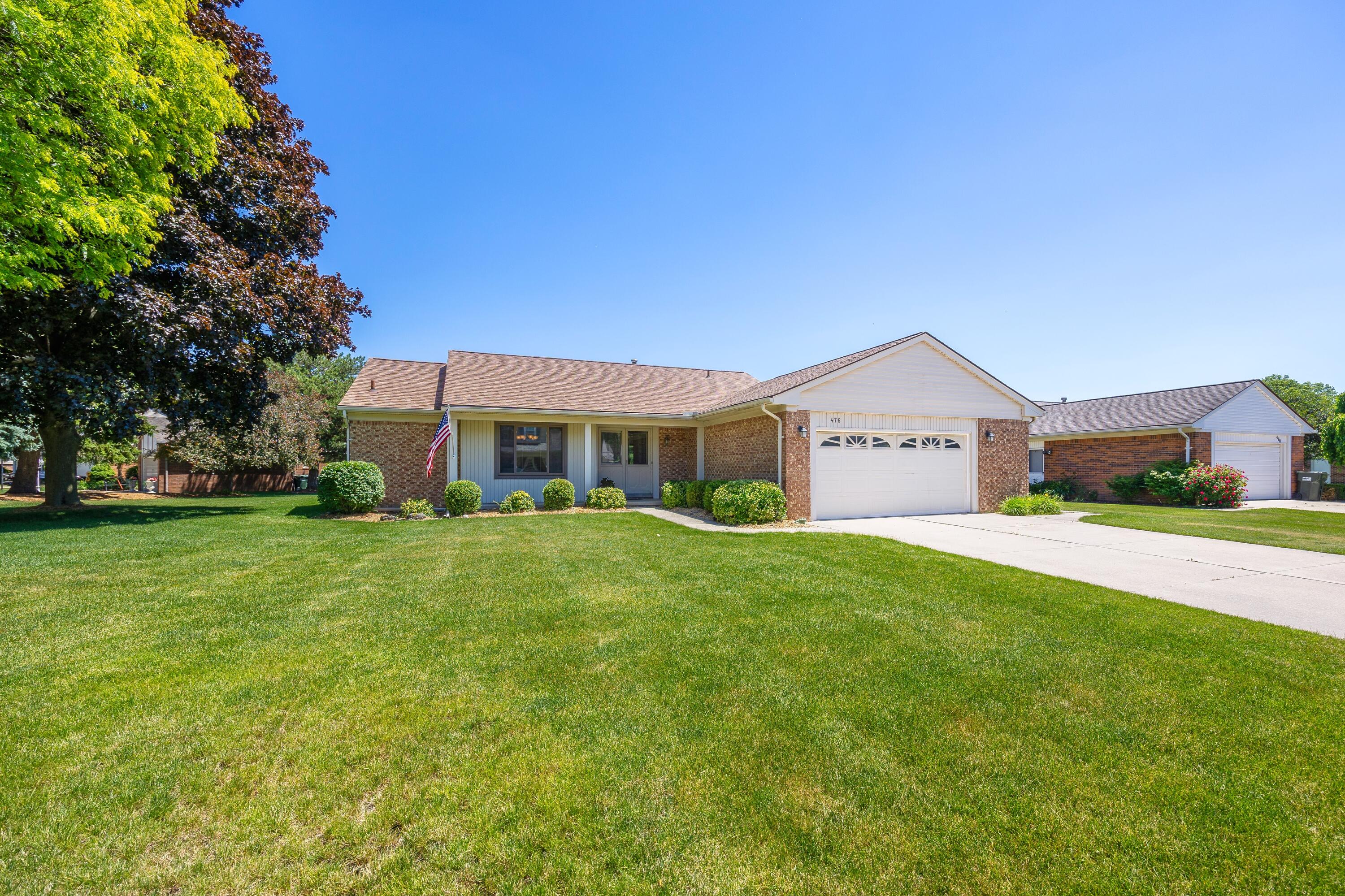 476 Coldiron Drive Rochester, MI 48307 - Photo 1 of 34 1