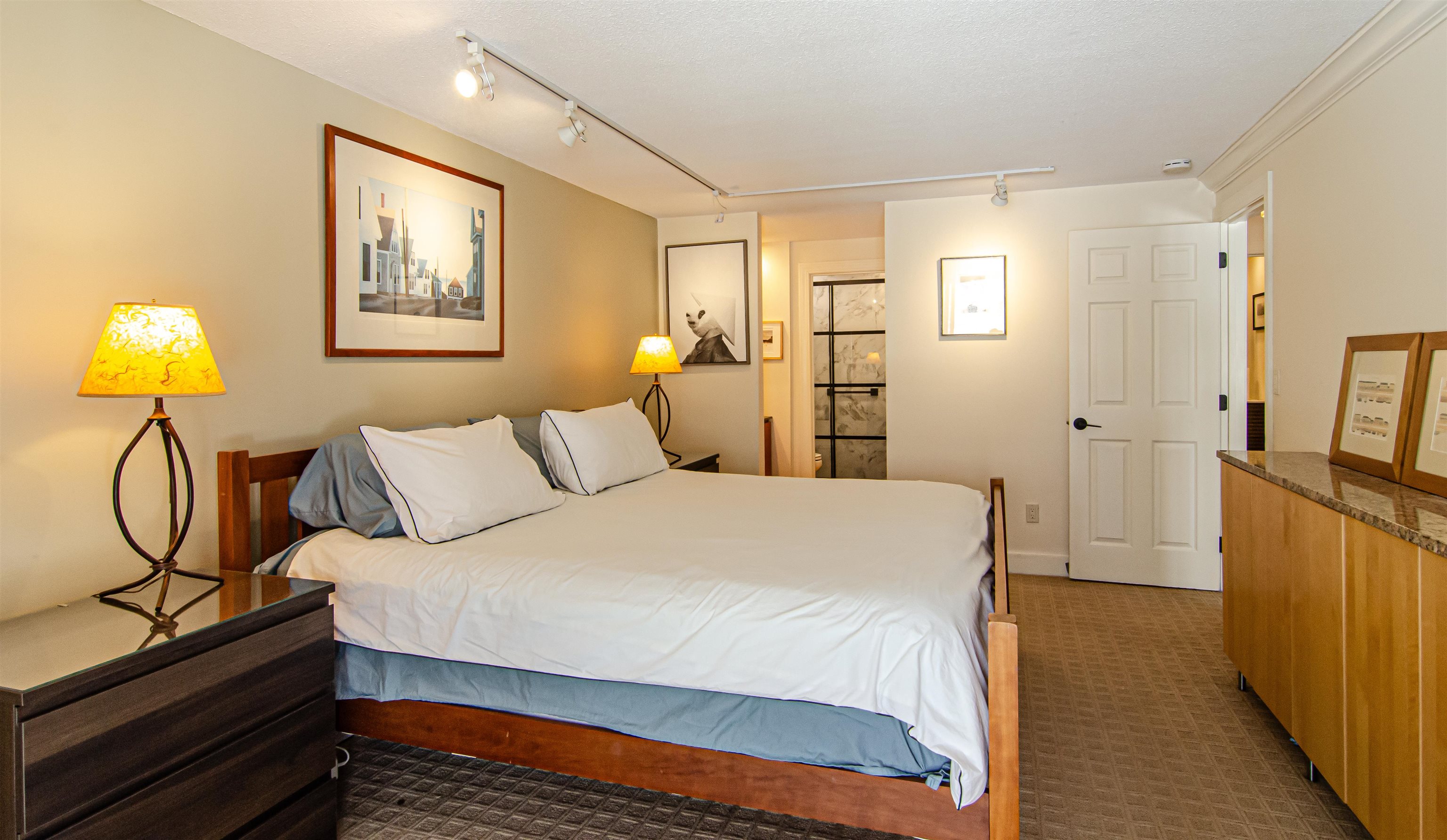 919 Murphys Road, Unit 2B Hartford, VT 05059 - Photo 23 of 40 Gallery Image 23