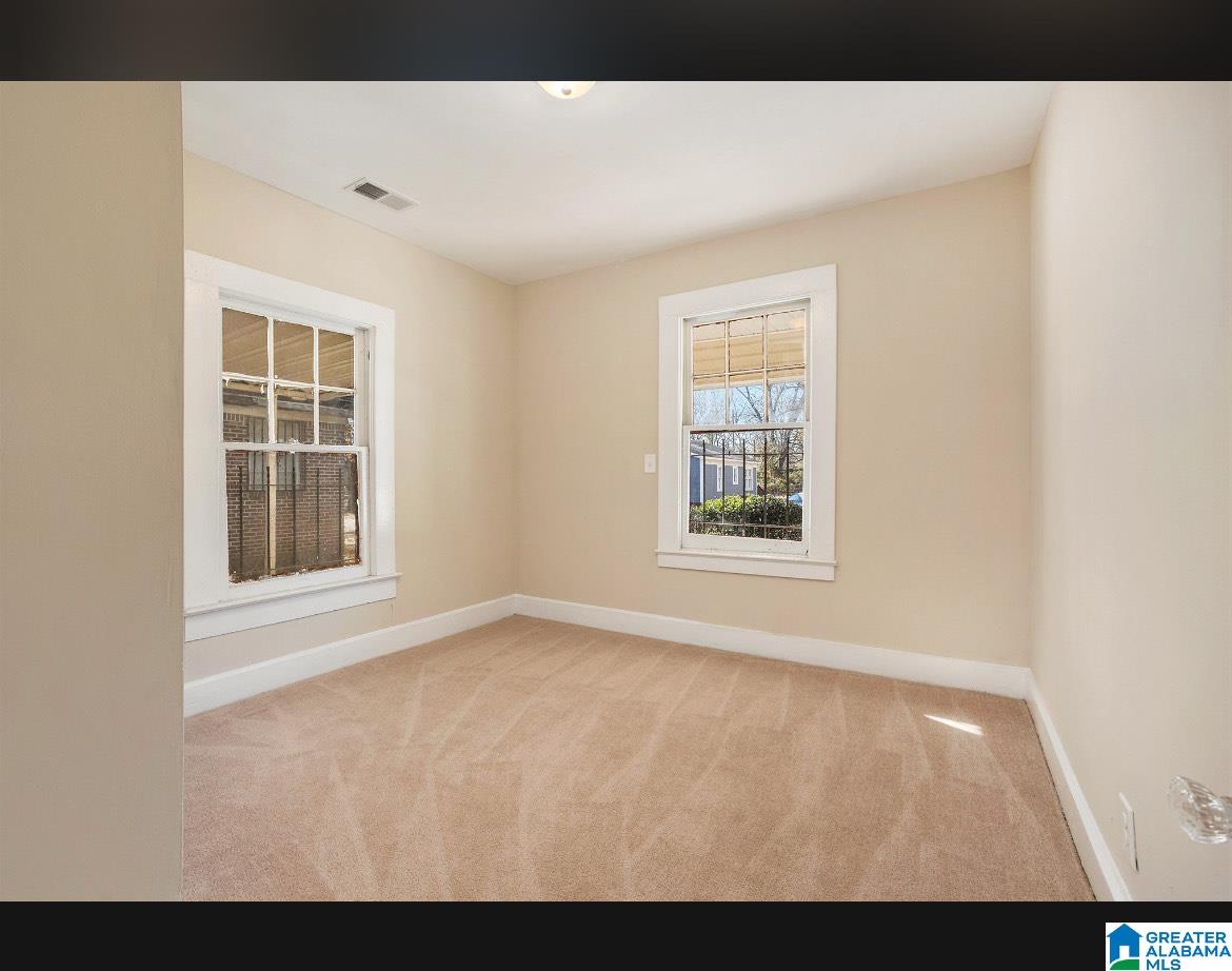 917 27th Street Southwest Birmingham, AL 35211 - Photo 9 of 10