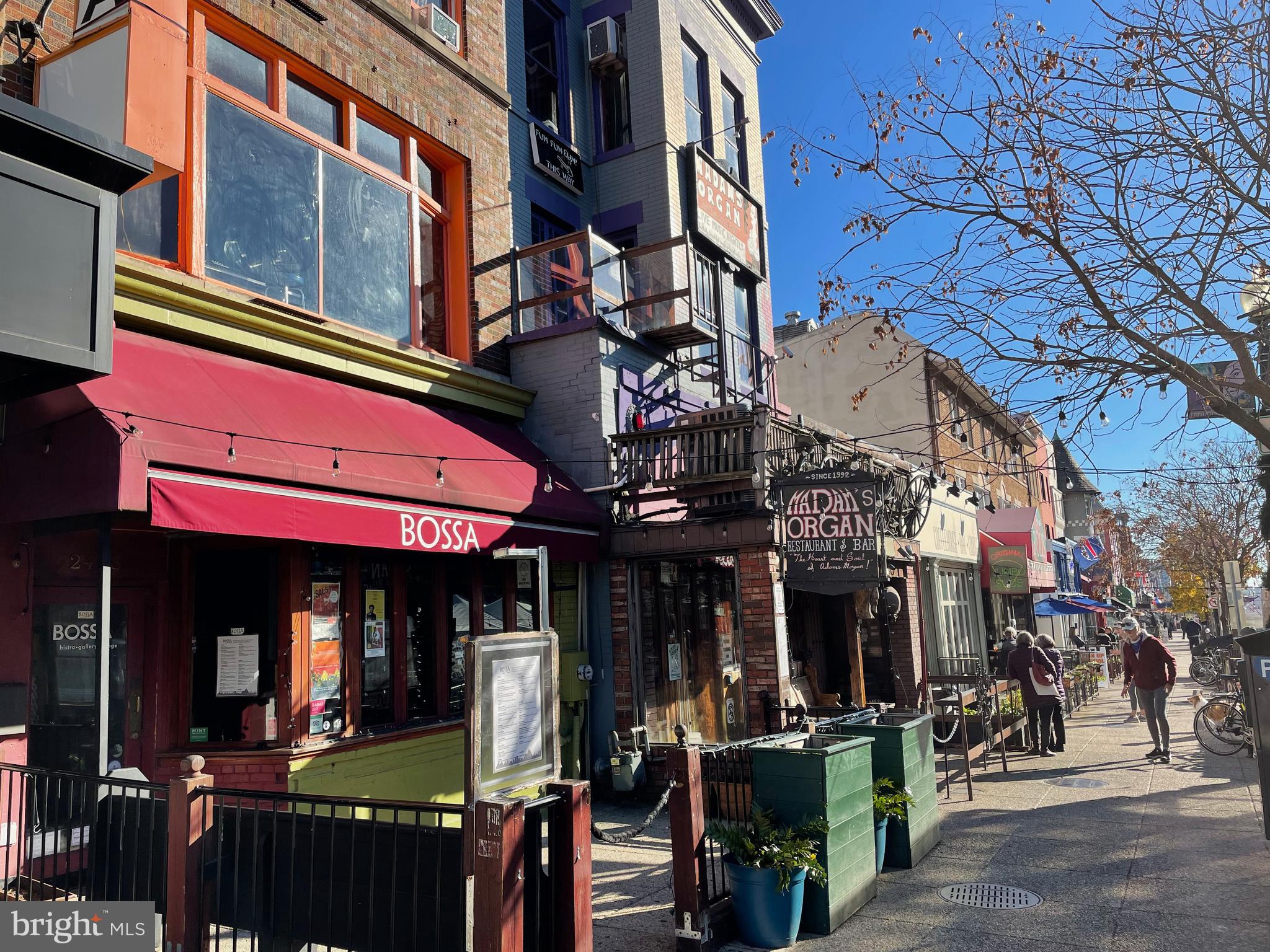 2305 18th Street Northwest, Unit 406 Washington, DC 20009 - Photo 25 of 28 a view of a building with sitting area