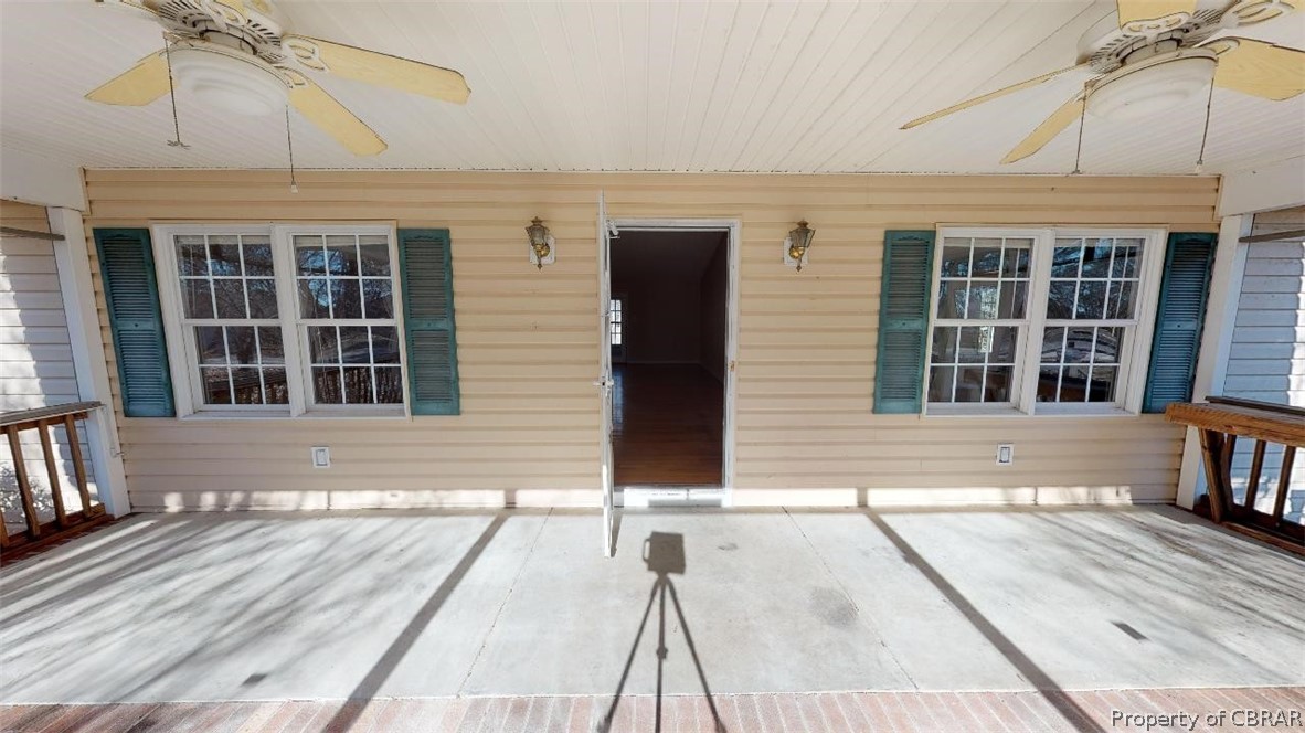 331 River Rd Circle Saluda, VA 23149 - Photo 3 of 50