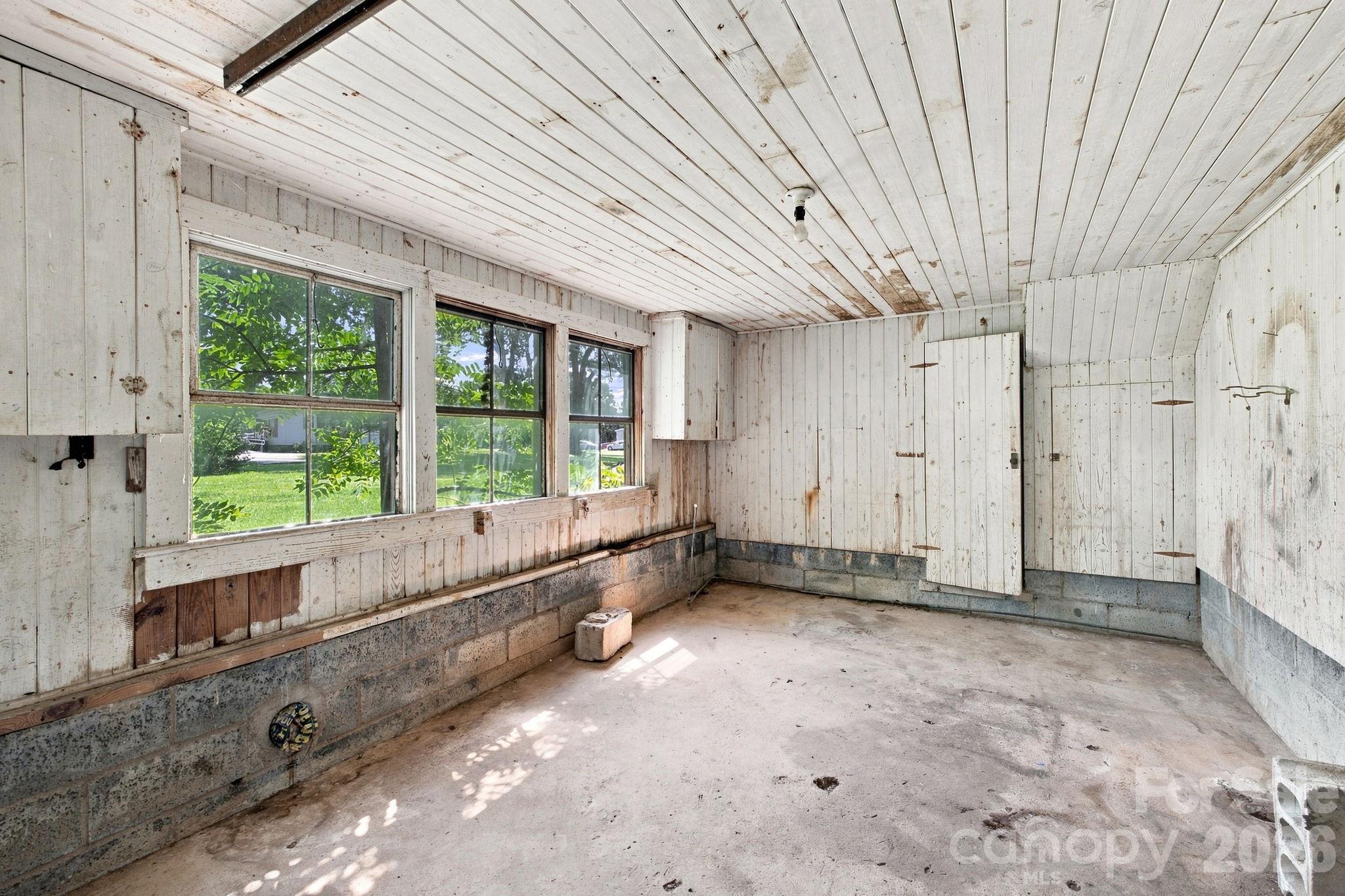 3411 Yount Road Newton, NC 28658 - Photo 36 of 48 Gallery Image 36