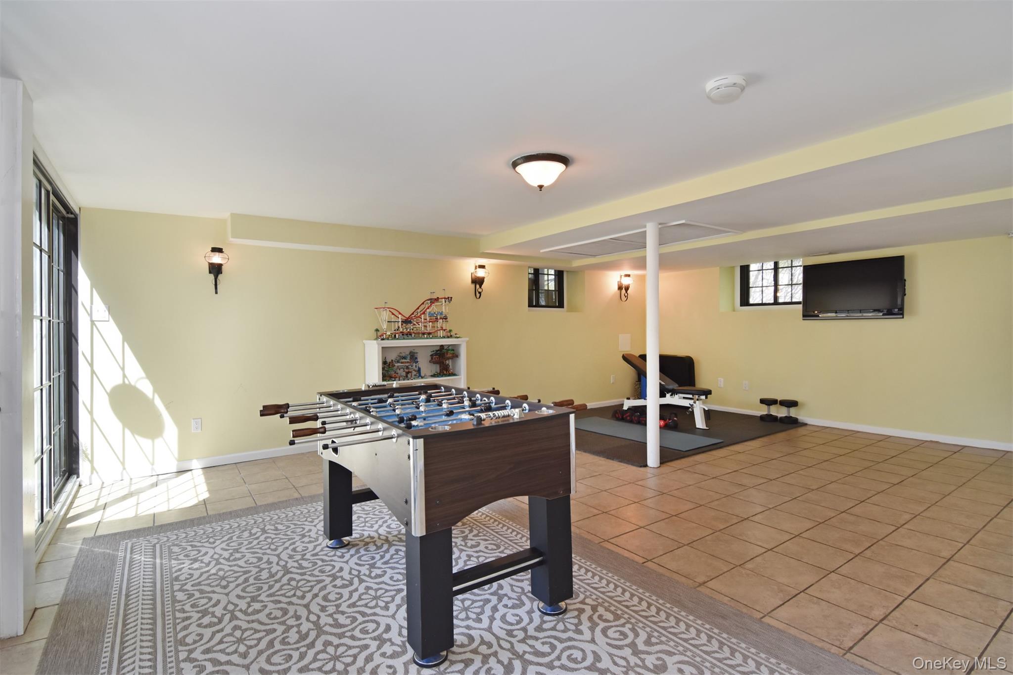 41 Summit Avenue Bronxville, NY 10708 - Photo 24 of 30