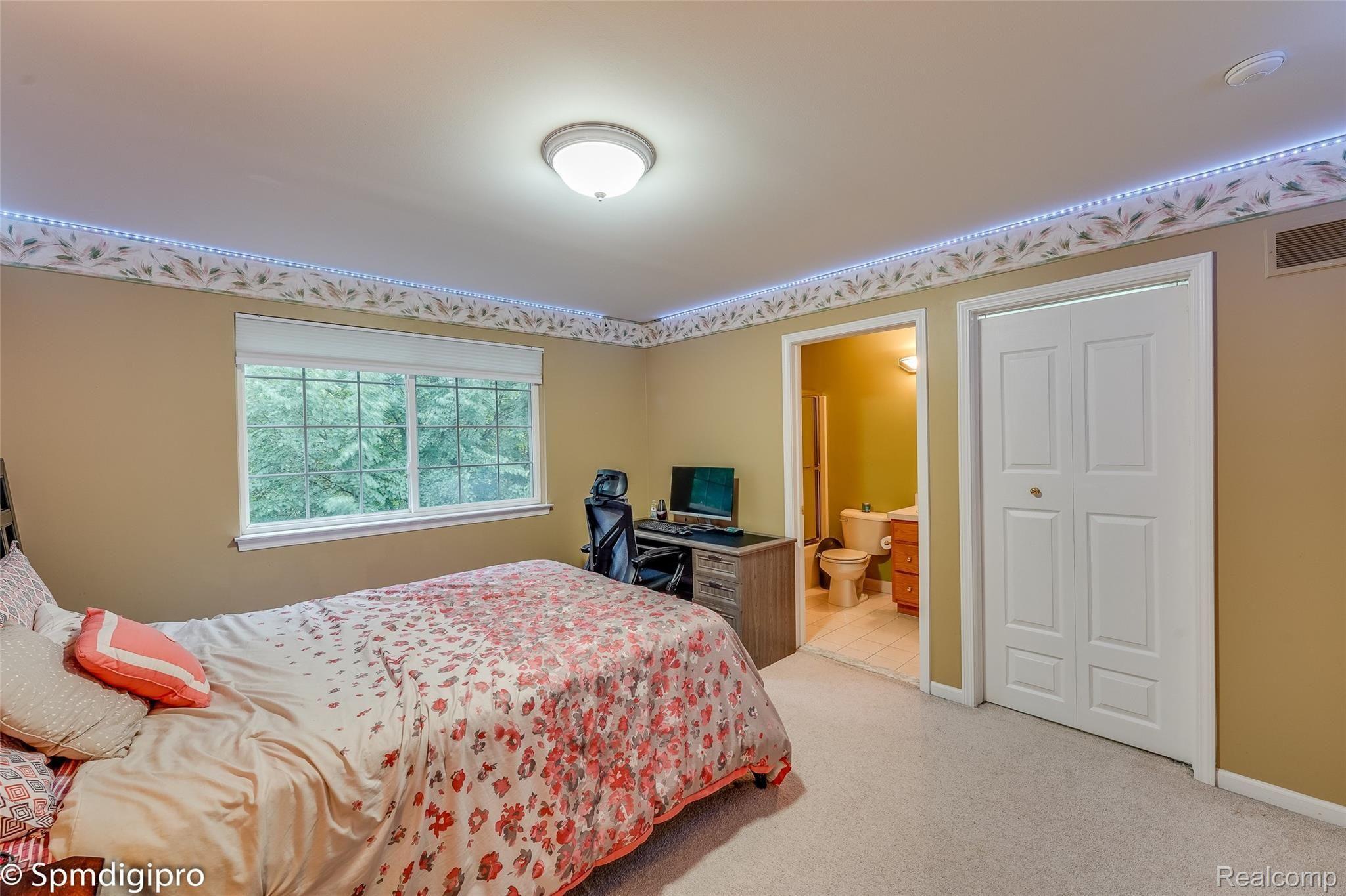41687 Glade Road Canton, MI 48187 - Photo 44 of 59 41687 glade rd canton-47.jpg
