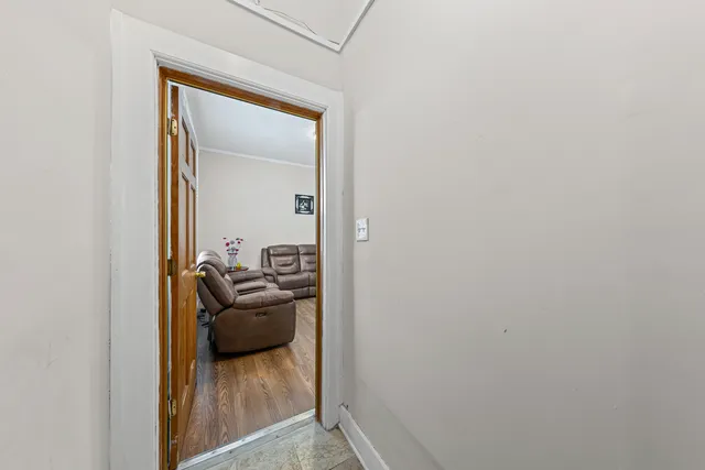 $378,000 | 2954 North Elston Avenue, Chicago, IL 60618