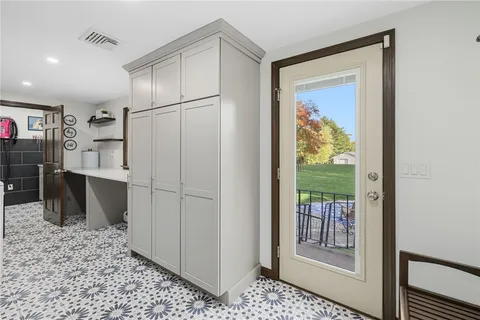 $1,749,000 | 365 West Wrentham Road, Cumberland, RI 02864