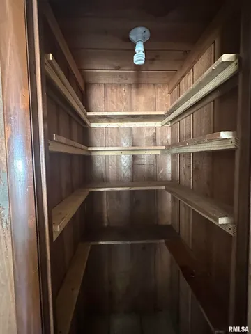 $99,000 | 338 Warren Road, Carbondale, IL 62901