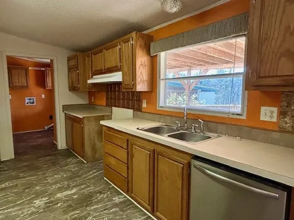 $188,000 | 385 County Road 161, Streetman, TX 75859