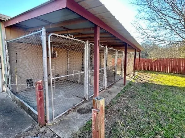 $188,000 | 385 County Road 161, Streetman, TX 75859