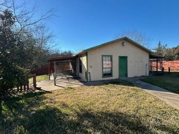 $188,000 | 385 County Road 161, Streetman, TX 75859