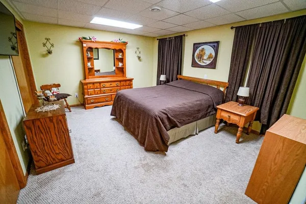 $750,000 | W4703 28th Street, Necedah, WI 54646