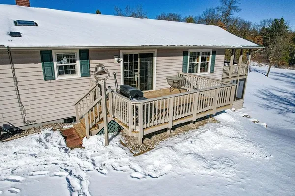 $750,000 | W4703 28th Street, Necedah, WI 54646