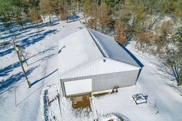 $750,000 | W4703 28th Street, Necedah, WI 54646
