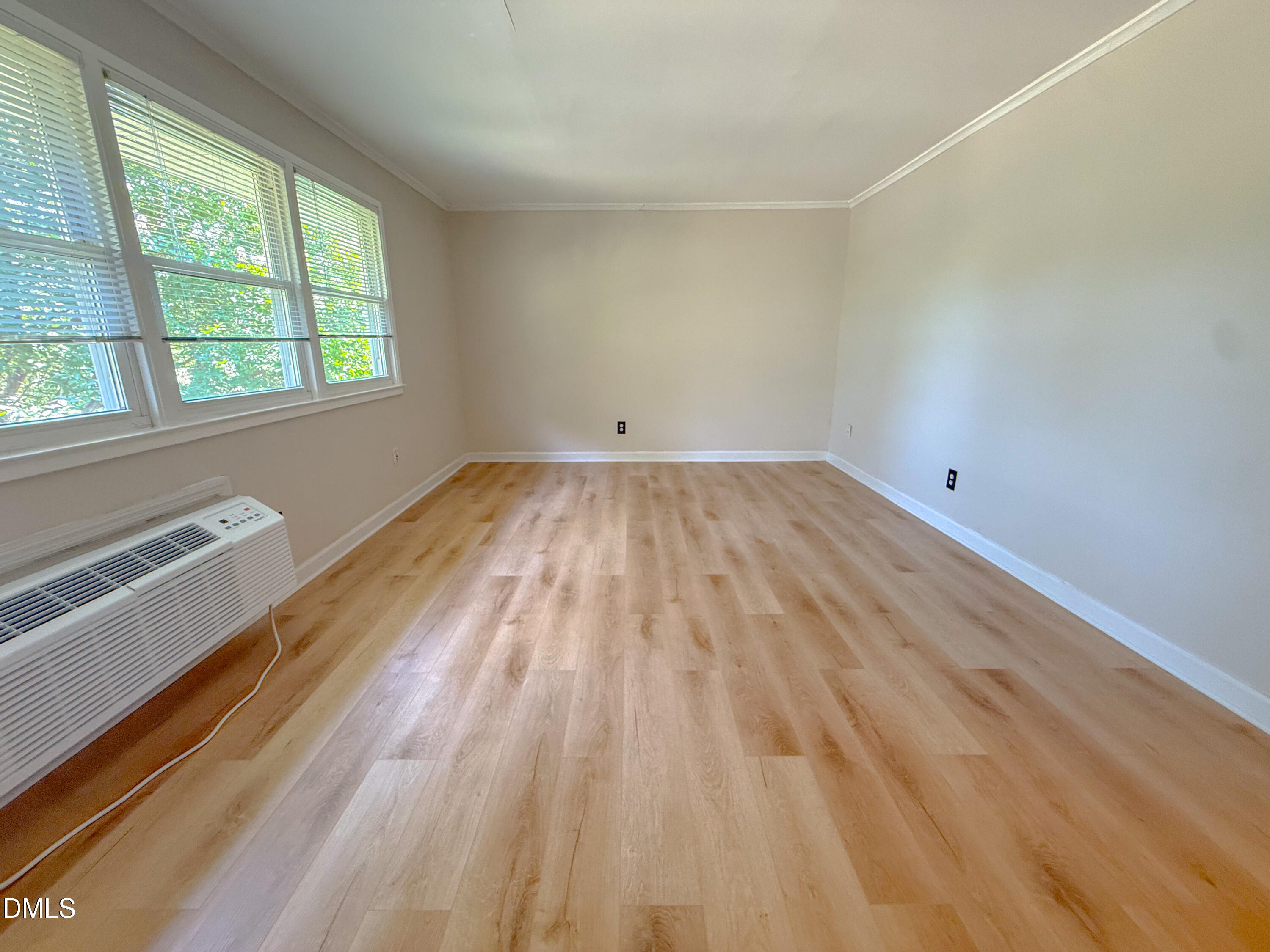 703 Daniels Street, Unit C Raleigh, NC 27605 - Photo 3 of 8