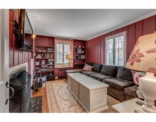 16 Cutting Road Swampscott, MA 01907 - Photo 8 of 30 Gallery Image 8