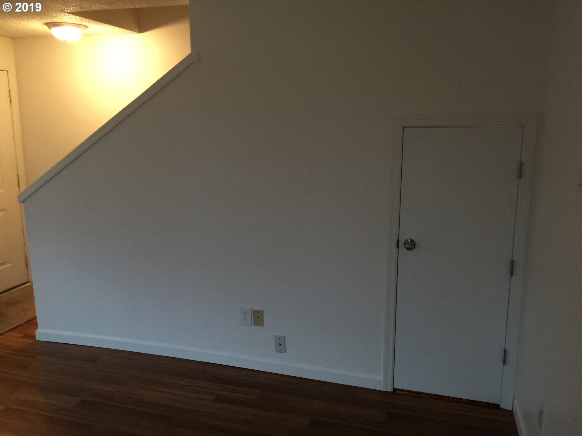 9733 Southeast Foster Road Portland, OR 97266 - Photo 11 of 16 a view of an empty room