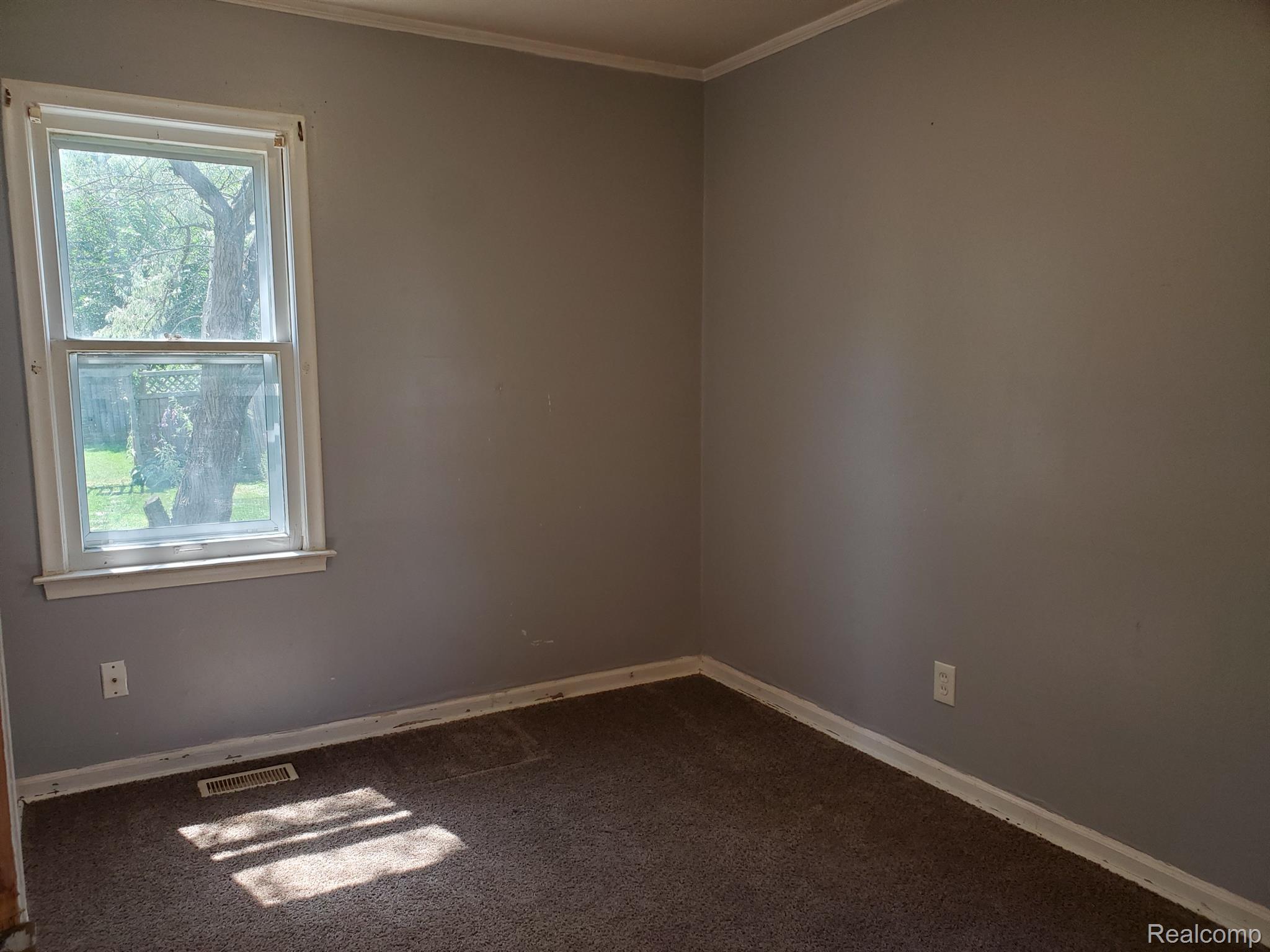 13874 Toepfer Road Warren, MI 48089 - Photo 6 of 26 Bedroom